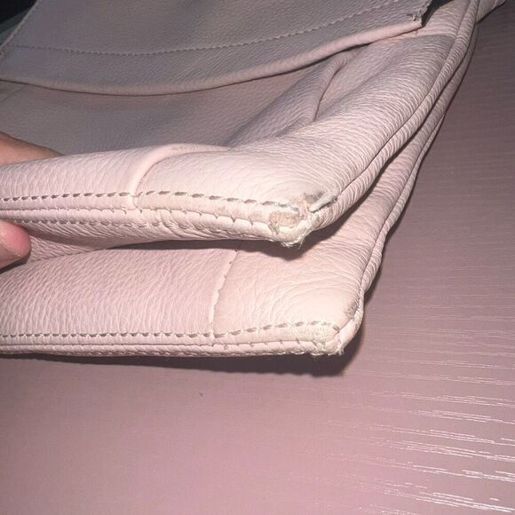 VINCE CAMUTO-CAMEO ROSE-LEATHER CROSSBODY - Picture 8 of 9